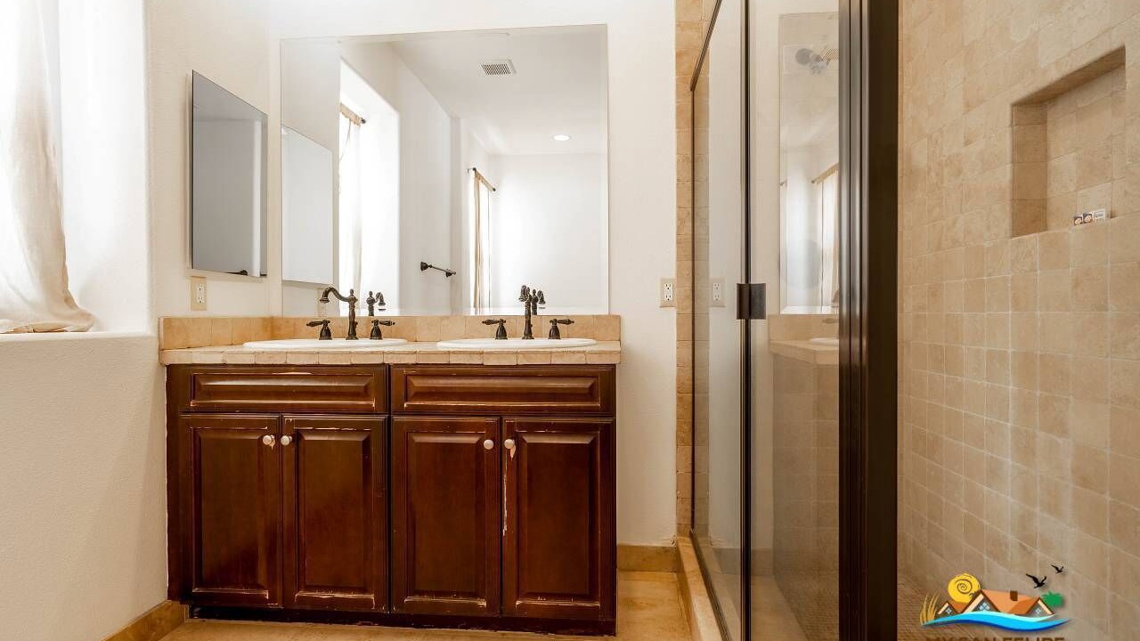 Photo of Bathroom in El Dorado Ranch