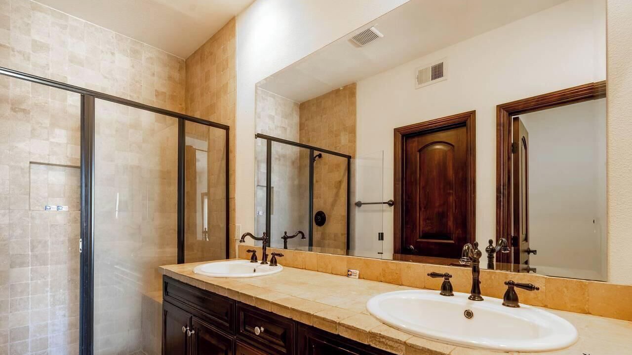 Photo of Bathroom in El Dorado Ranch