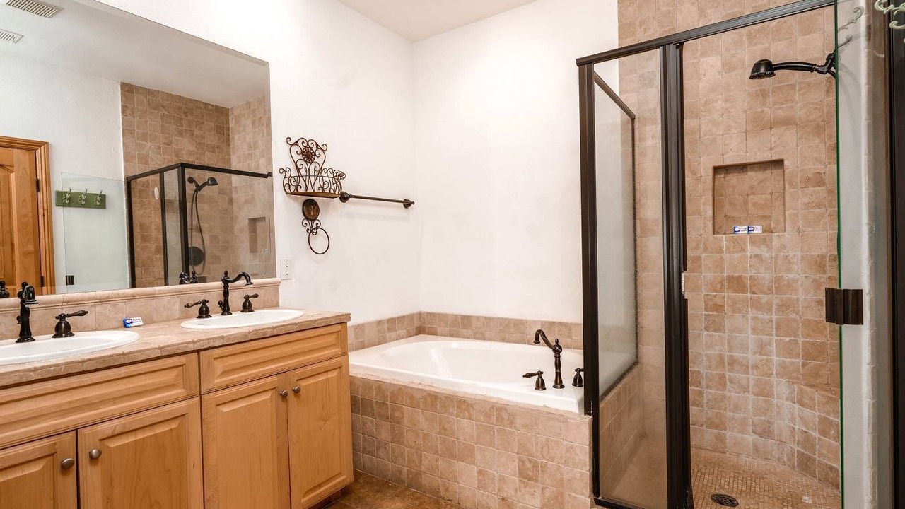 Photo of Bathroom in El Dorado Ranch