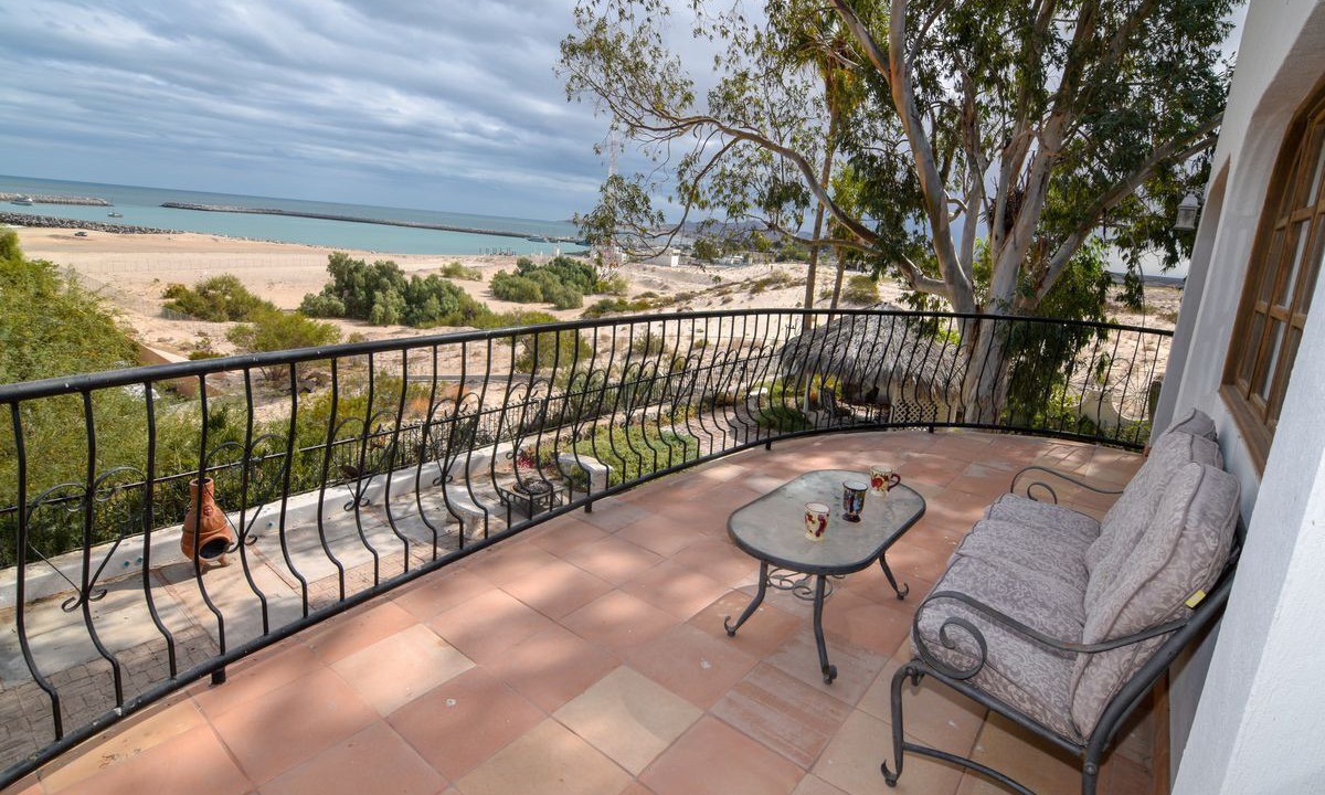 Photo of Patio Balcony in San Felipe