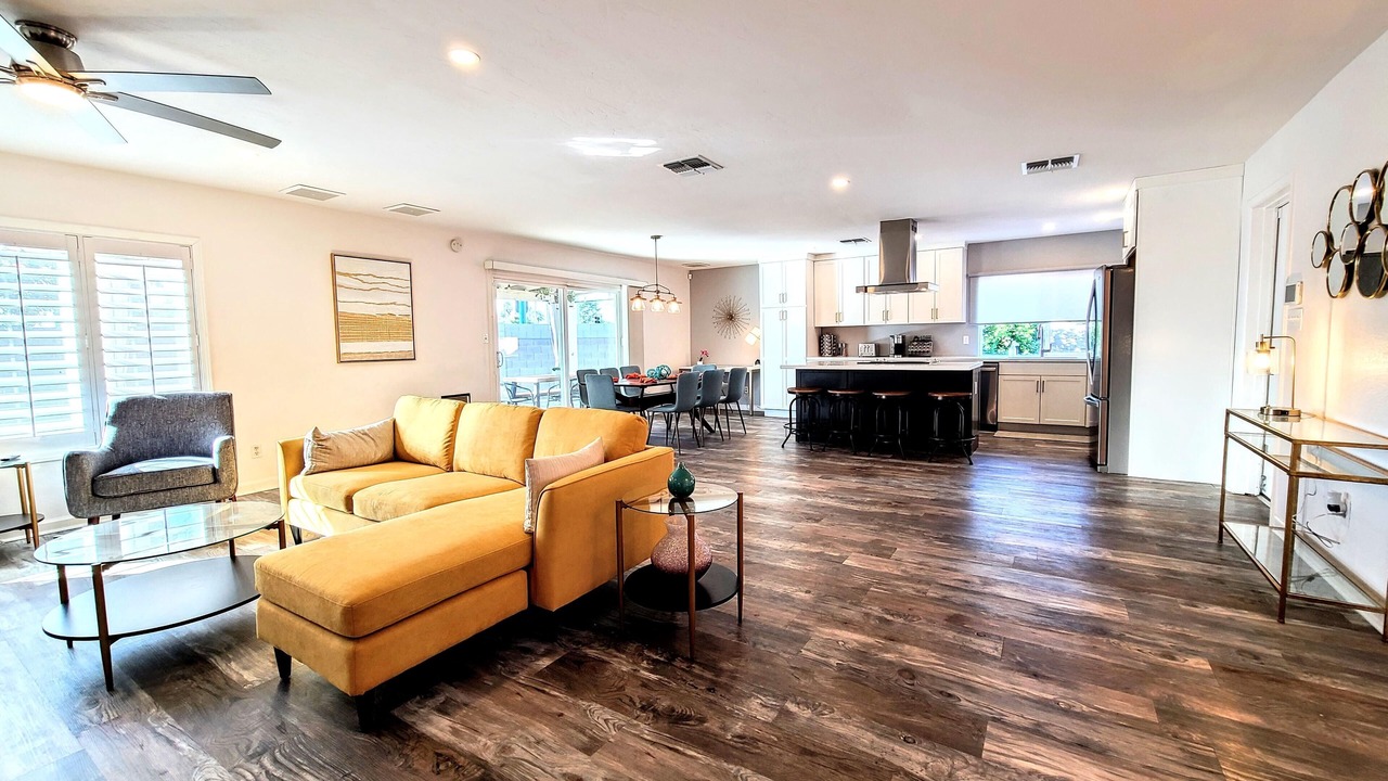 Photo of Livingroom in Covey