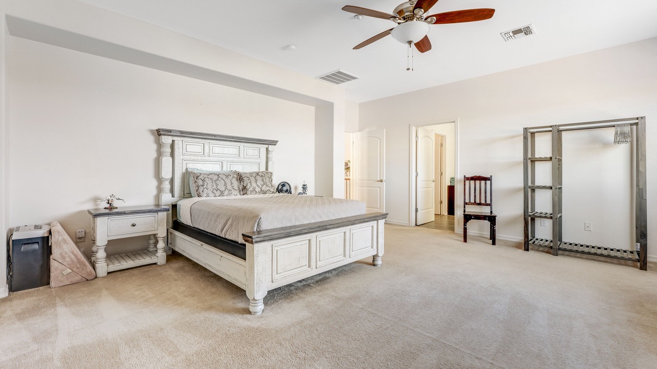 Photo of Bedroom in Westwing Mountain