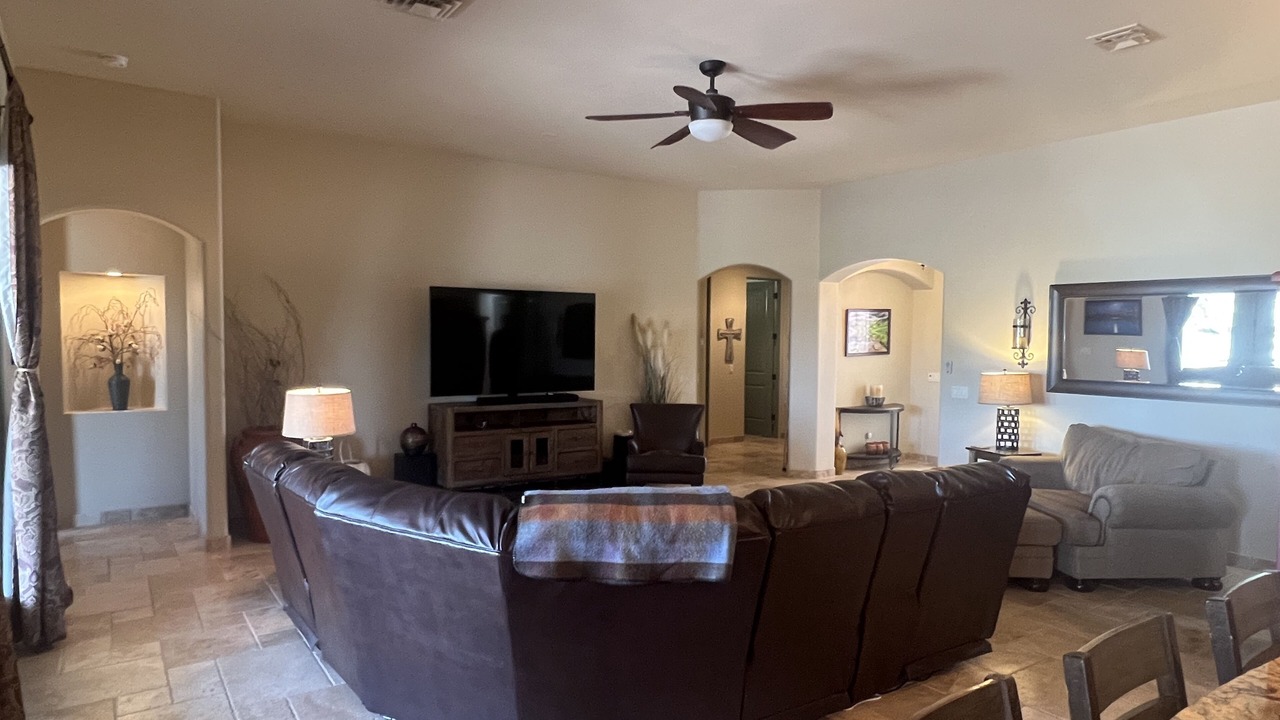 Photo of Livingroom in Lake Havasu City