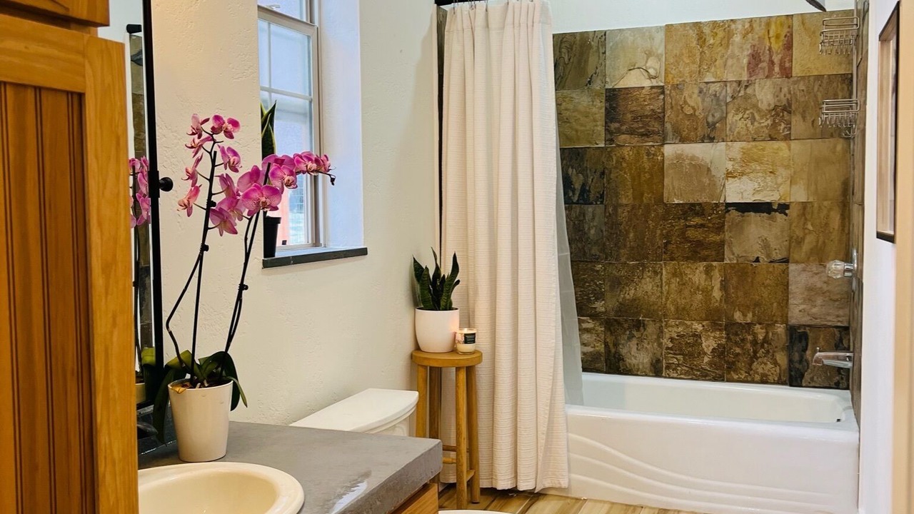 Photo of Bathroom in Mountainaire