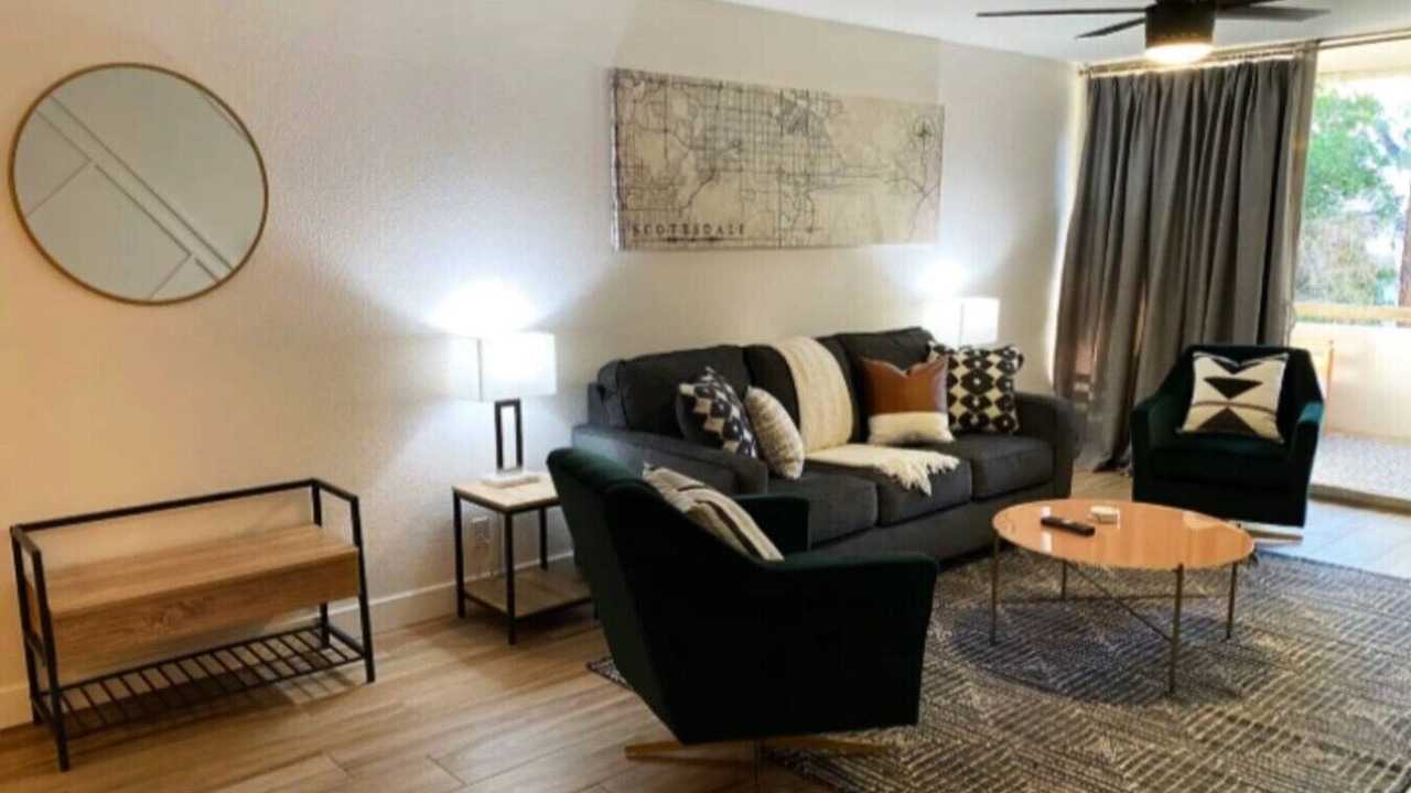 Photo of Livingroom in South Scottsdale
