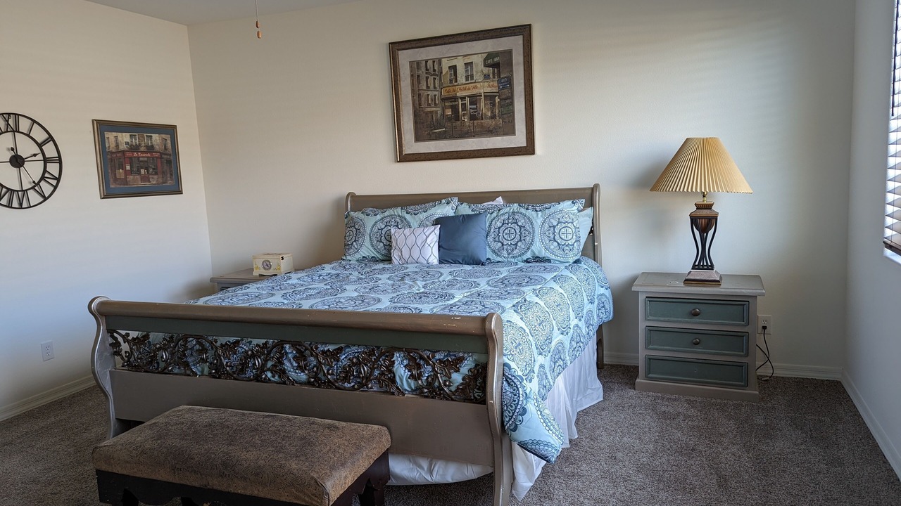 Photo of Bedroom in Holiday Shores