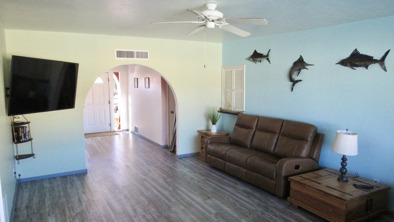 Photo of Livingroom in Casas Adobes Estates