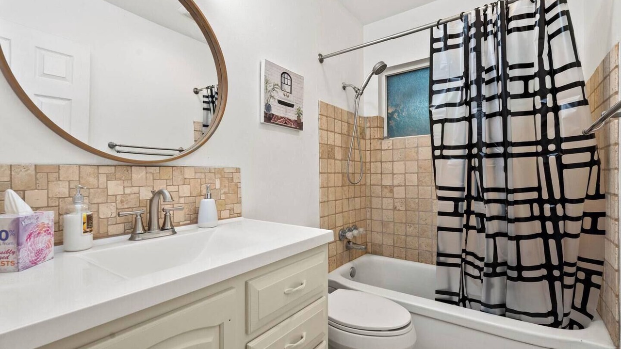 Photo of Bathroom in Village Grove