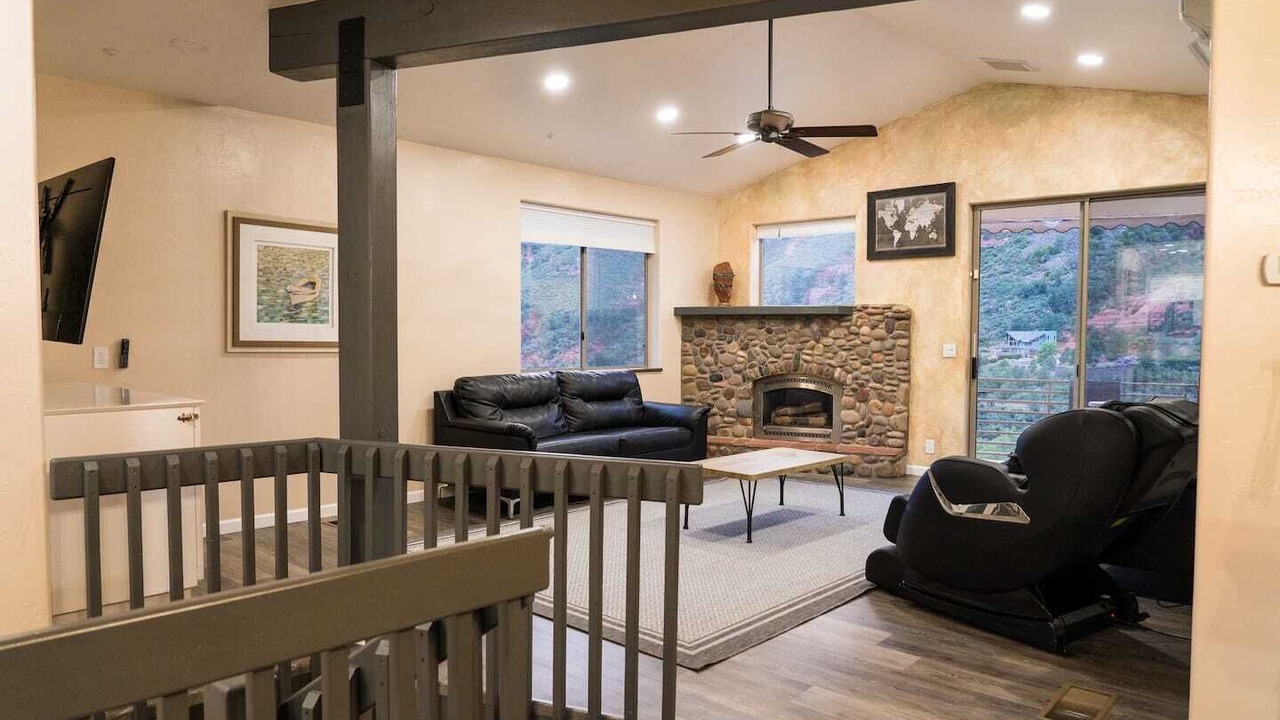 Photo of Livingroom in Sedona