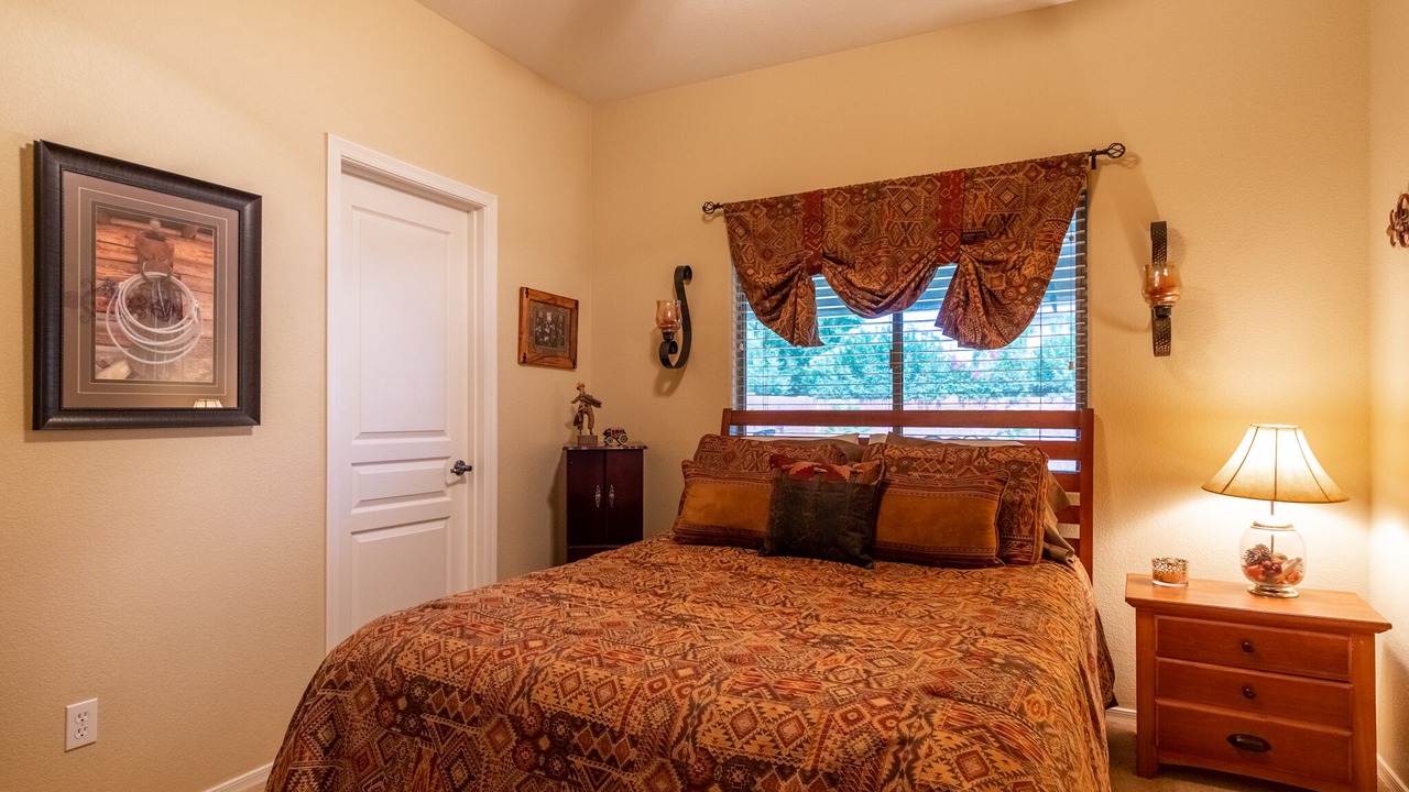 Photo of Bedroom in Maricopa