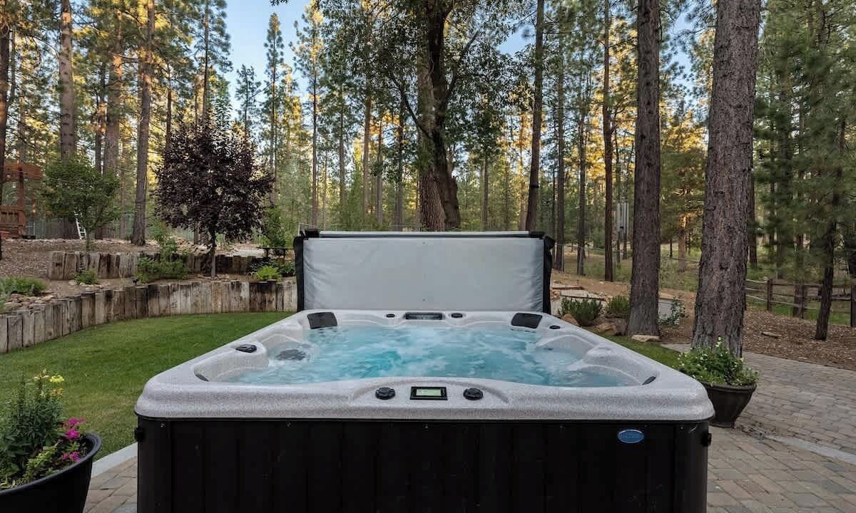 Photo of Outdoor in Summit Estates