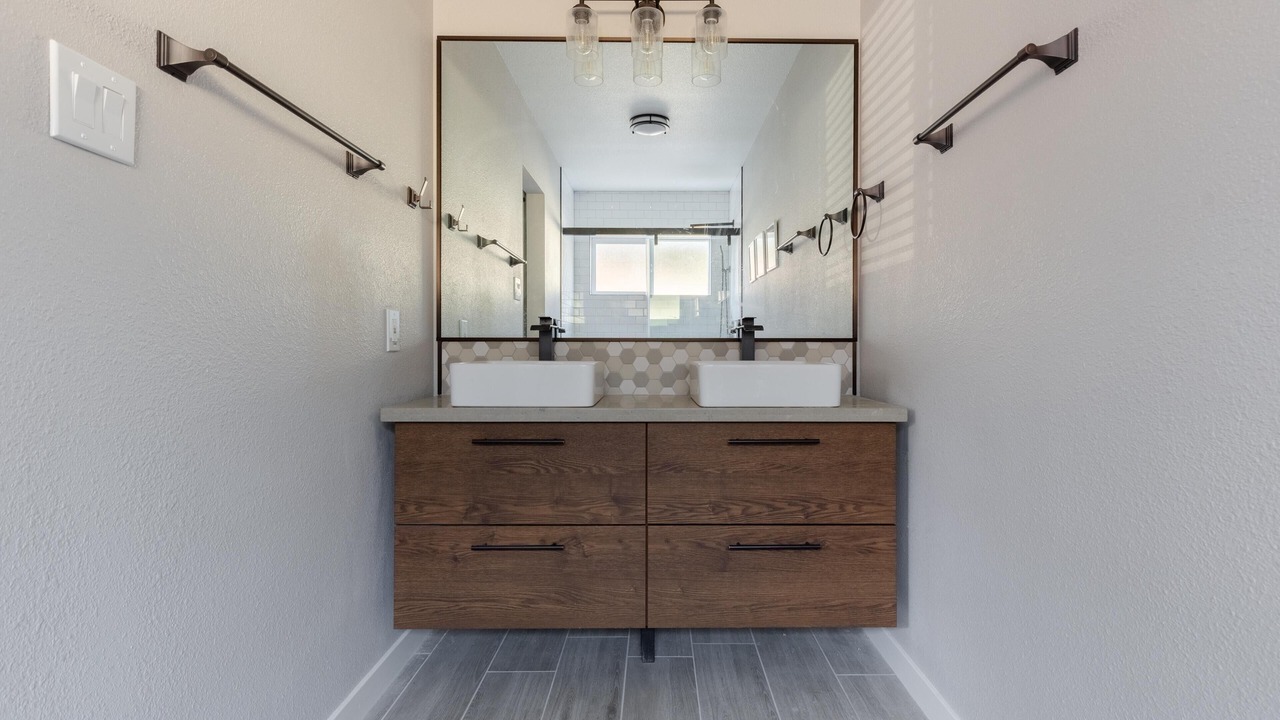 Photo of Bathroom in Encanto