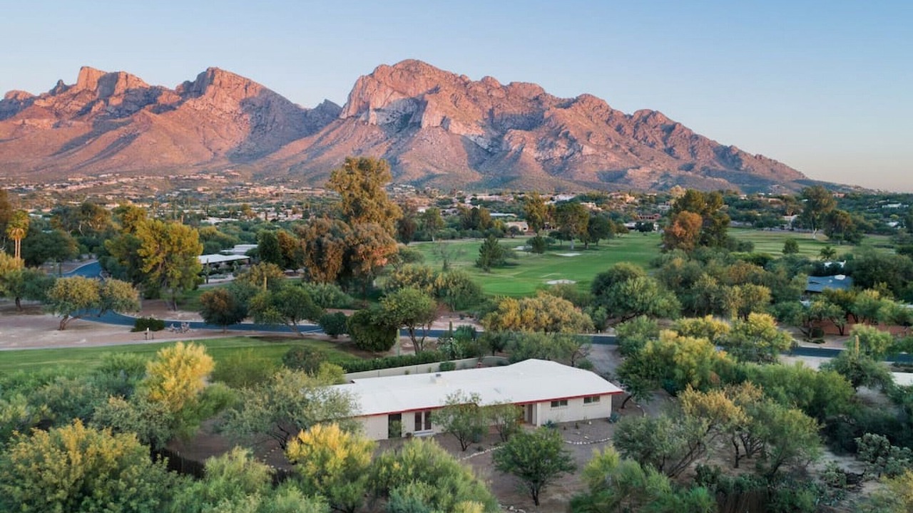 Photo of Outdoor in Oro Valley Estates