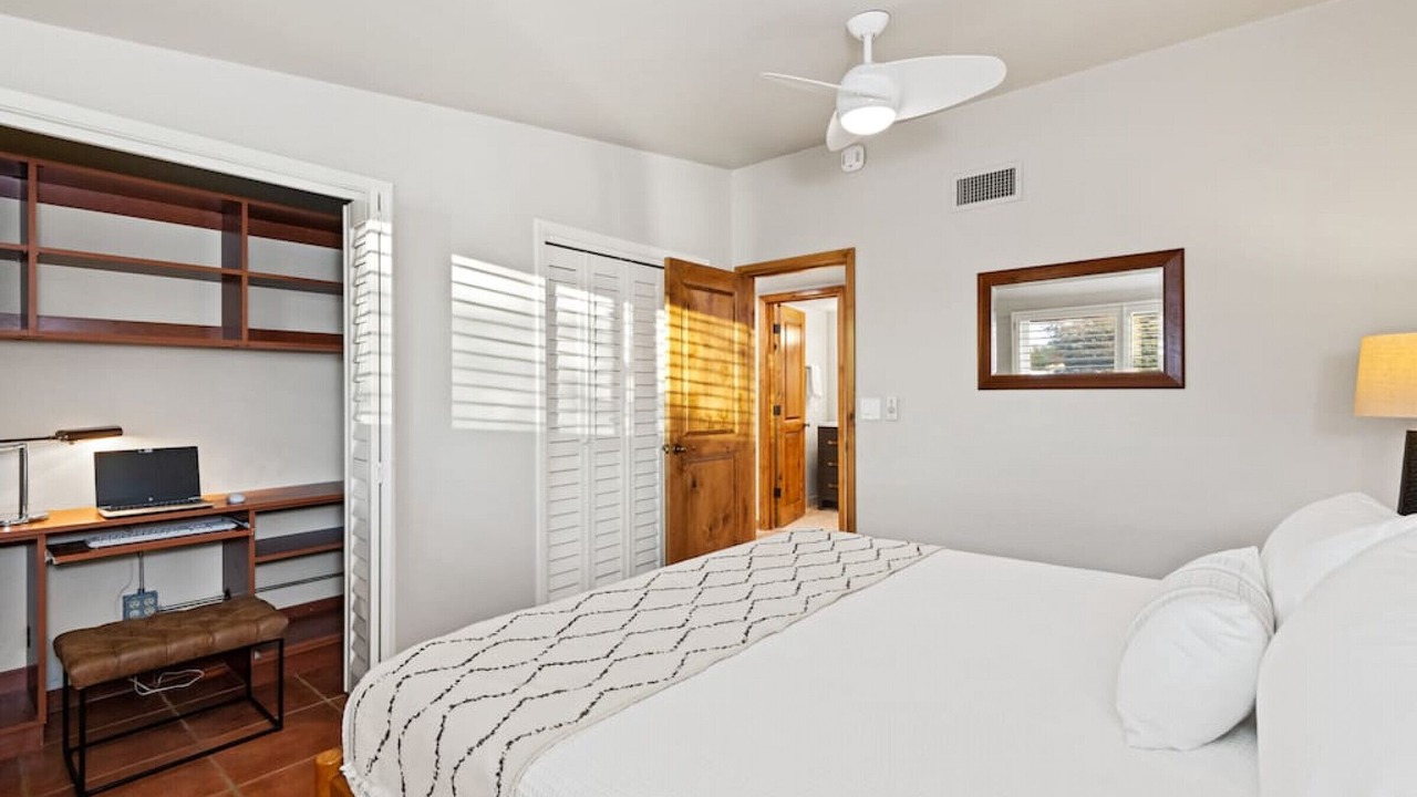 Photo of Bedroom in Oro Valley Estates