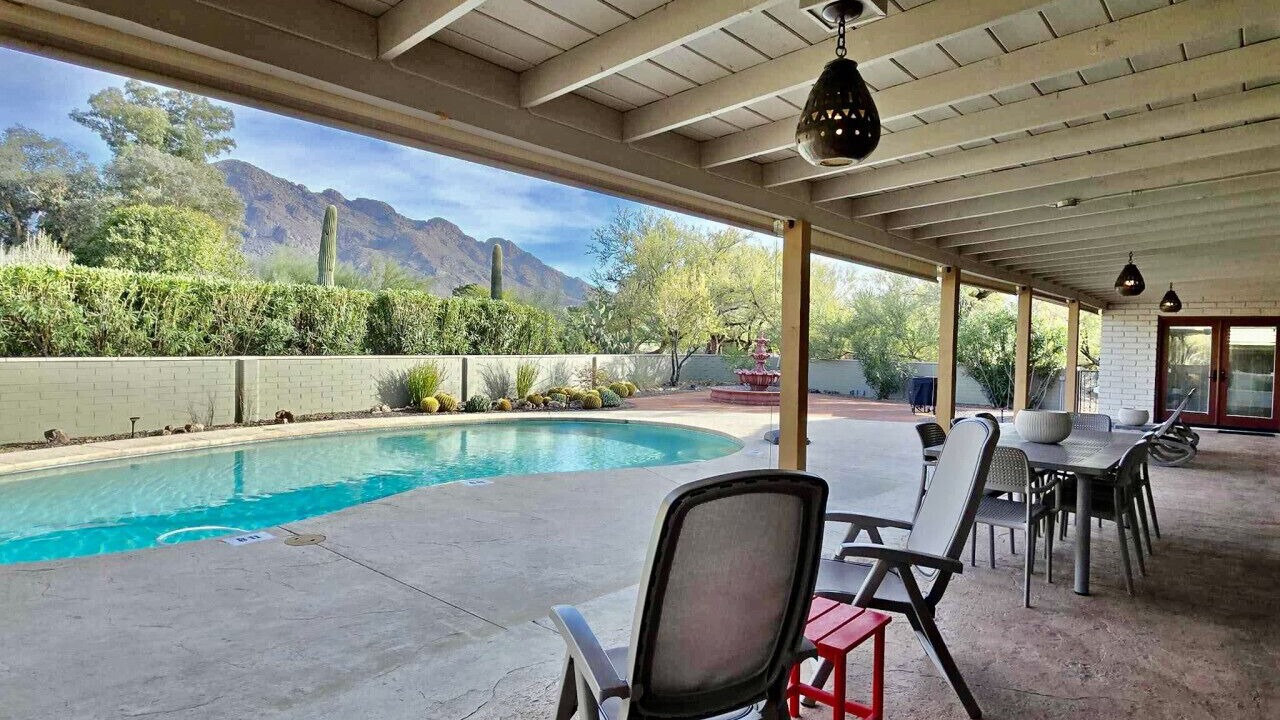 Photo of Outdoor in Oro Valley Estates