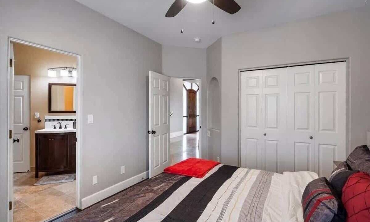 Photo of Bathroom in North Scottsdale
