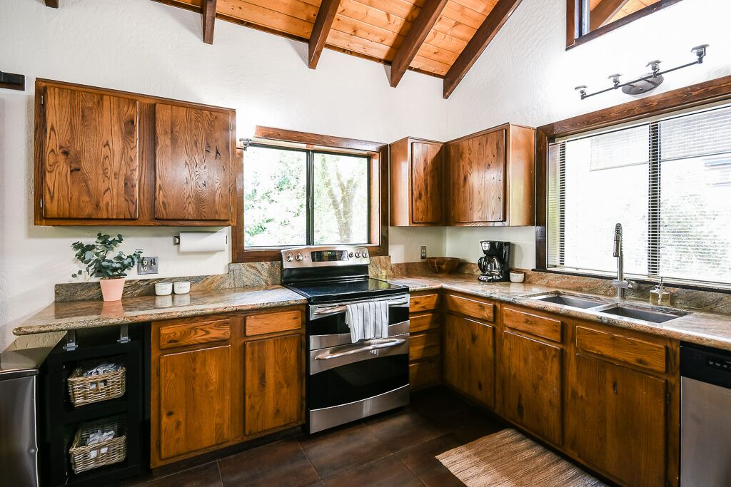 Photo of Kitchen in Sedona Shadows