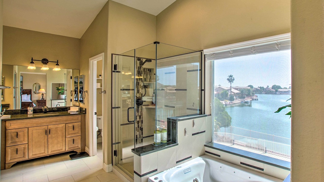 Photo of Bathroom in Arrowhead Lakes