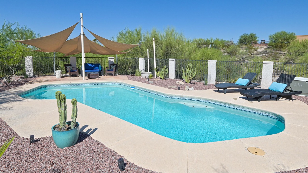 Photo of Outdoor in Heatherwood Hills