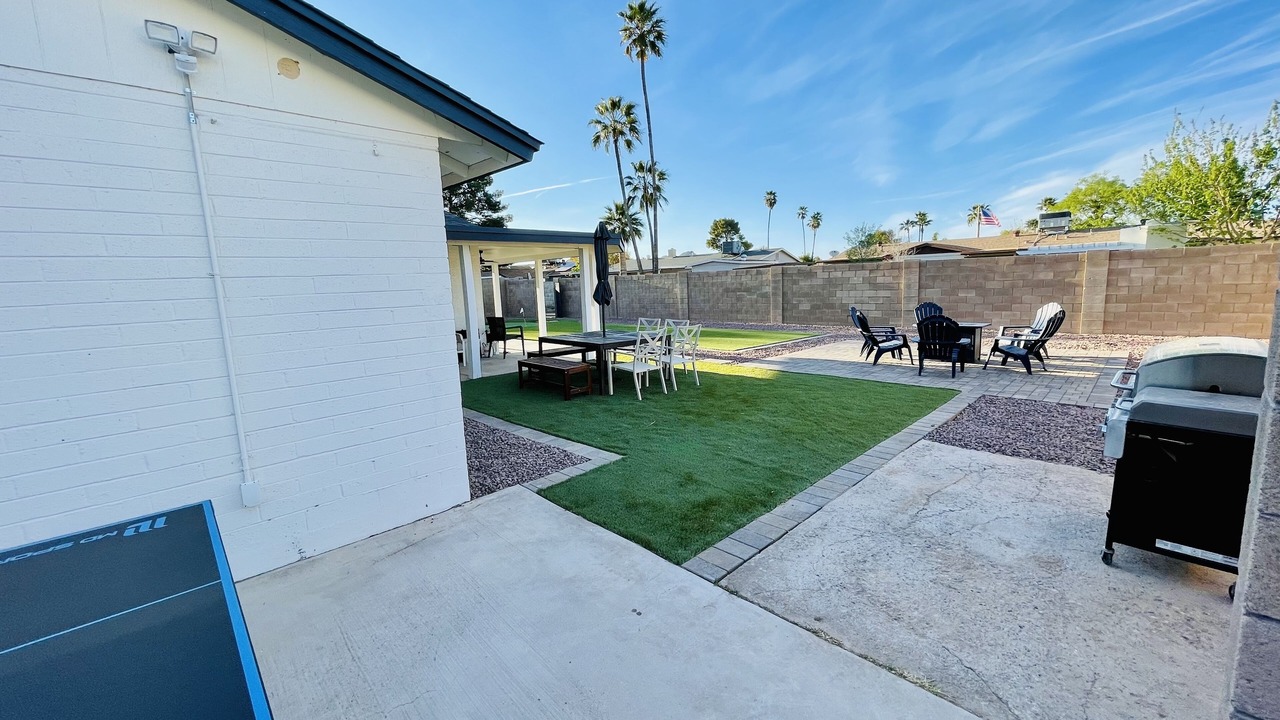 Photo of Outdoor in Paradise Valley Village