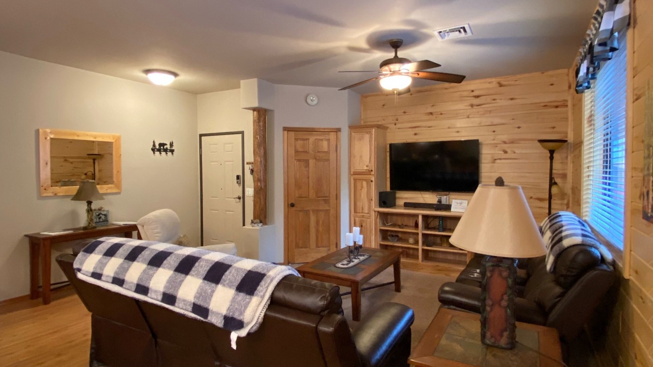 Photo of Livingroom in Show Low