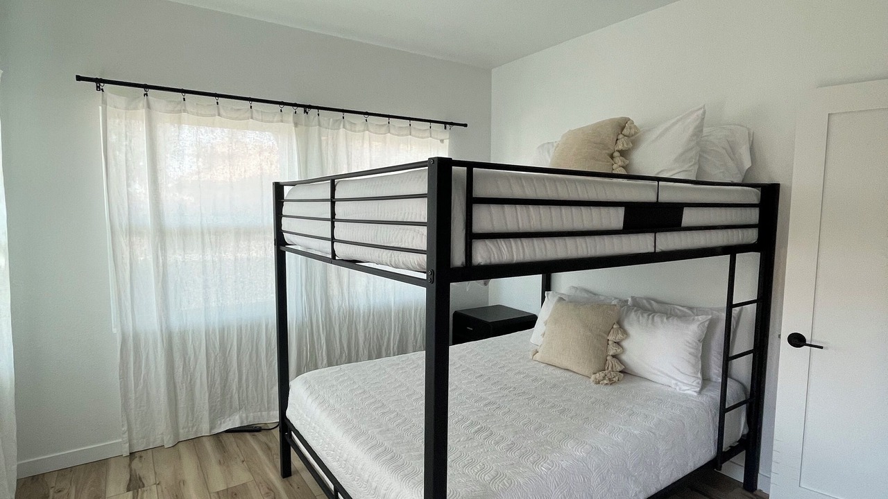 Photo of Bedroom in Paradise Park Vista