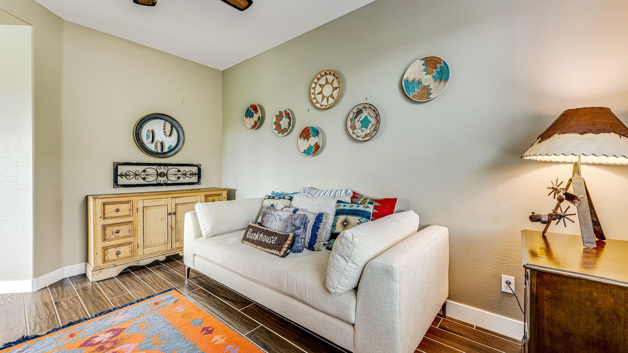 Photo of Livingroom in Troon North