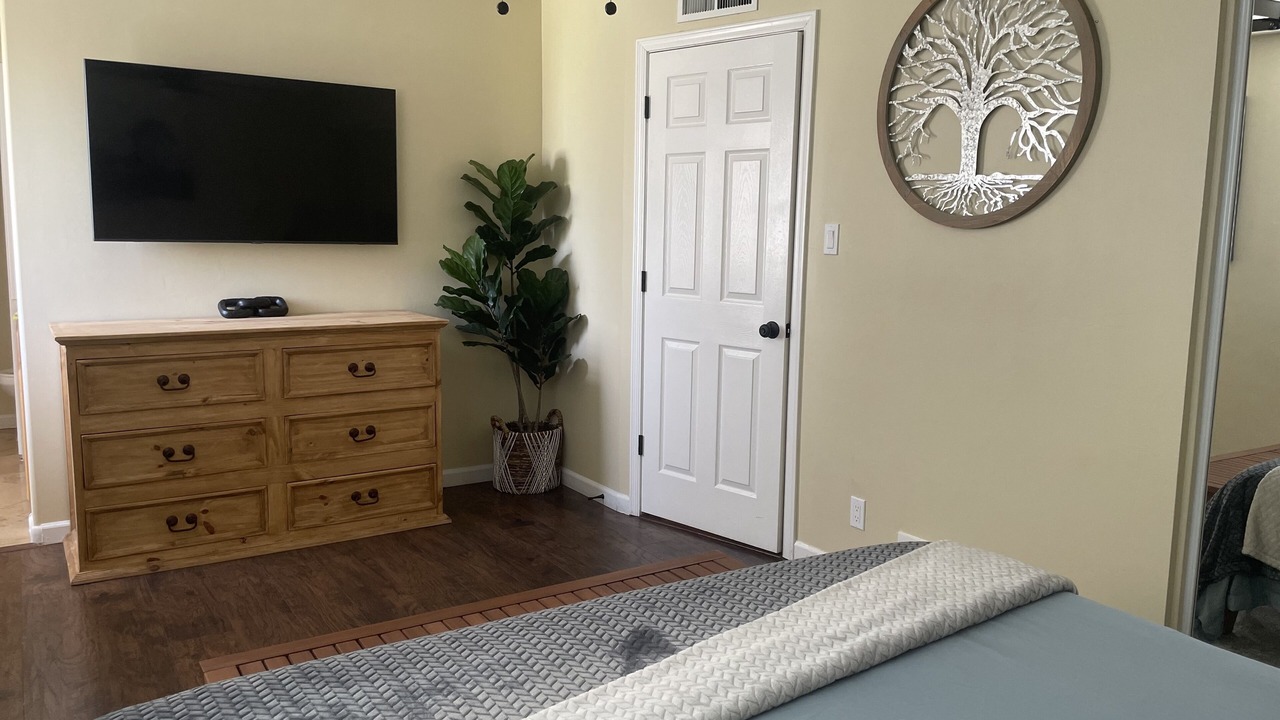 Photo of Bedroom in Papago Parkway