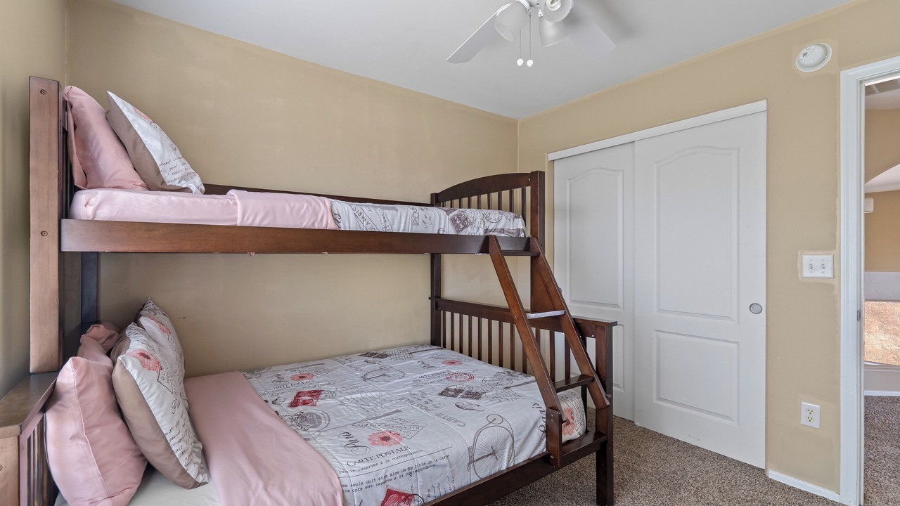 Photo of Bedroom in Tucson Estates