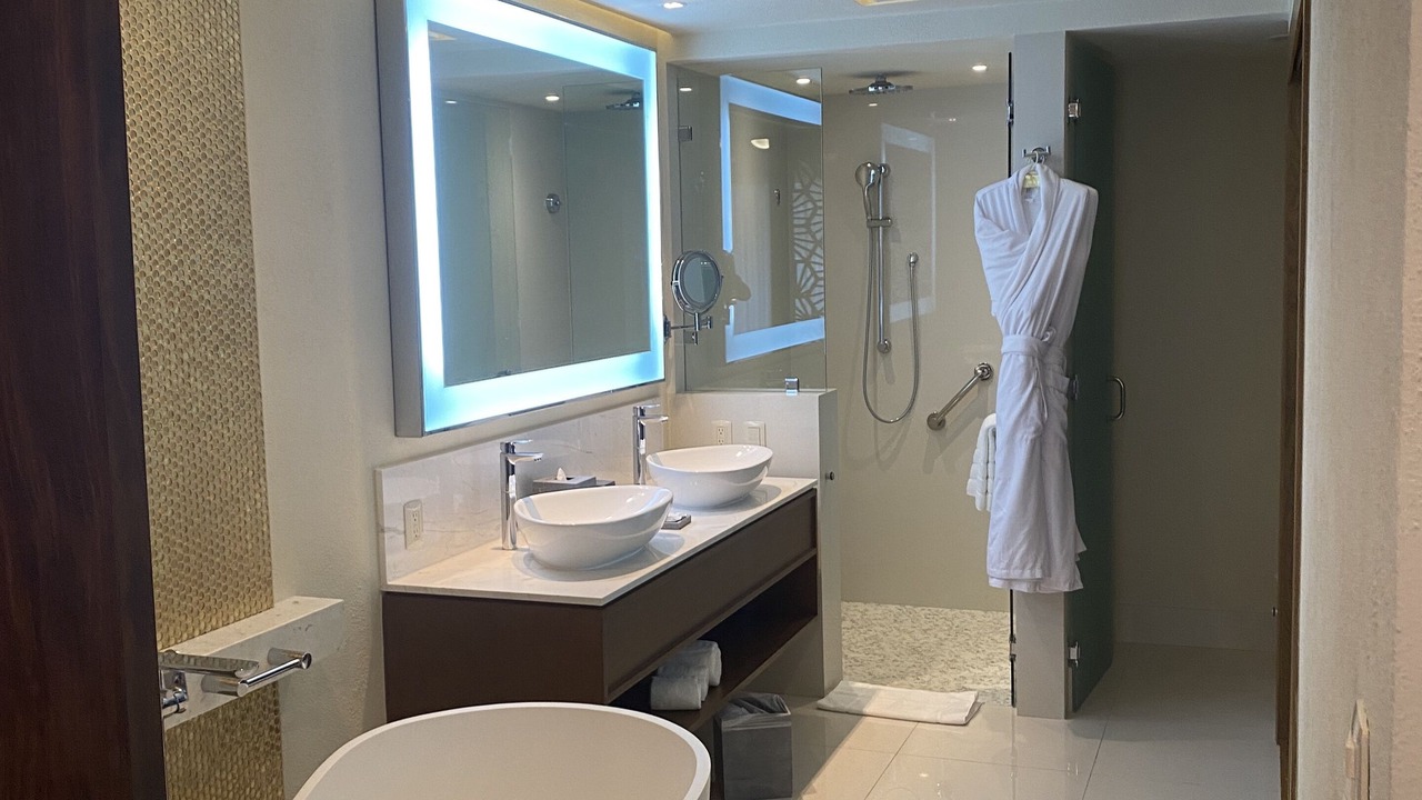 Photo of Bathroom in Cabo Bello
