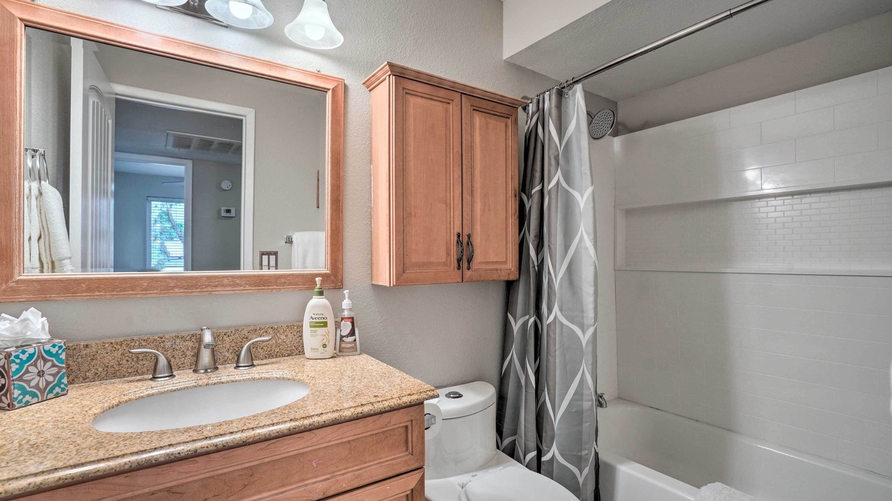 Photo of Bathroom in Parque Vista Estates