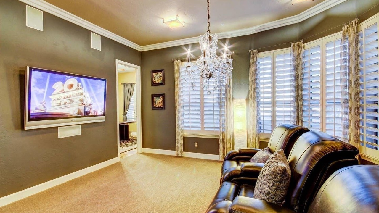 Photo of Livingroom in Pinnacle Reserve East