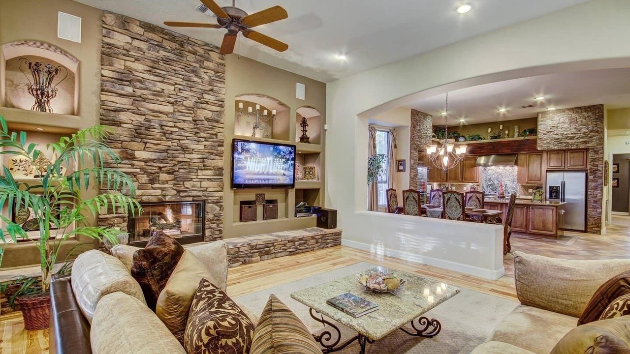 Photo of Livingroom in Pinnacle Reserve East
