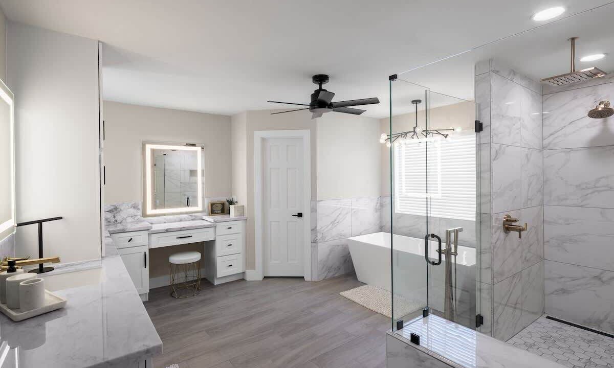 Photo of Bathroom in Paradise Valley Village