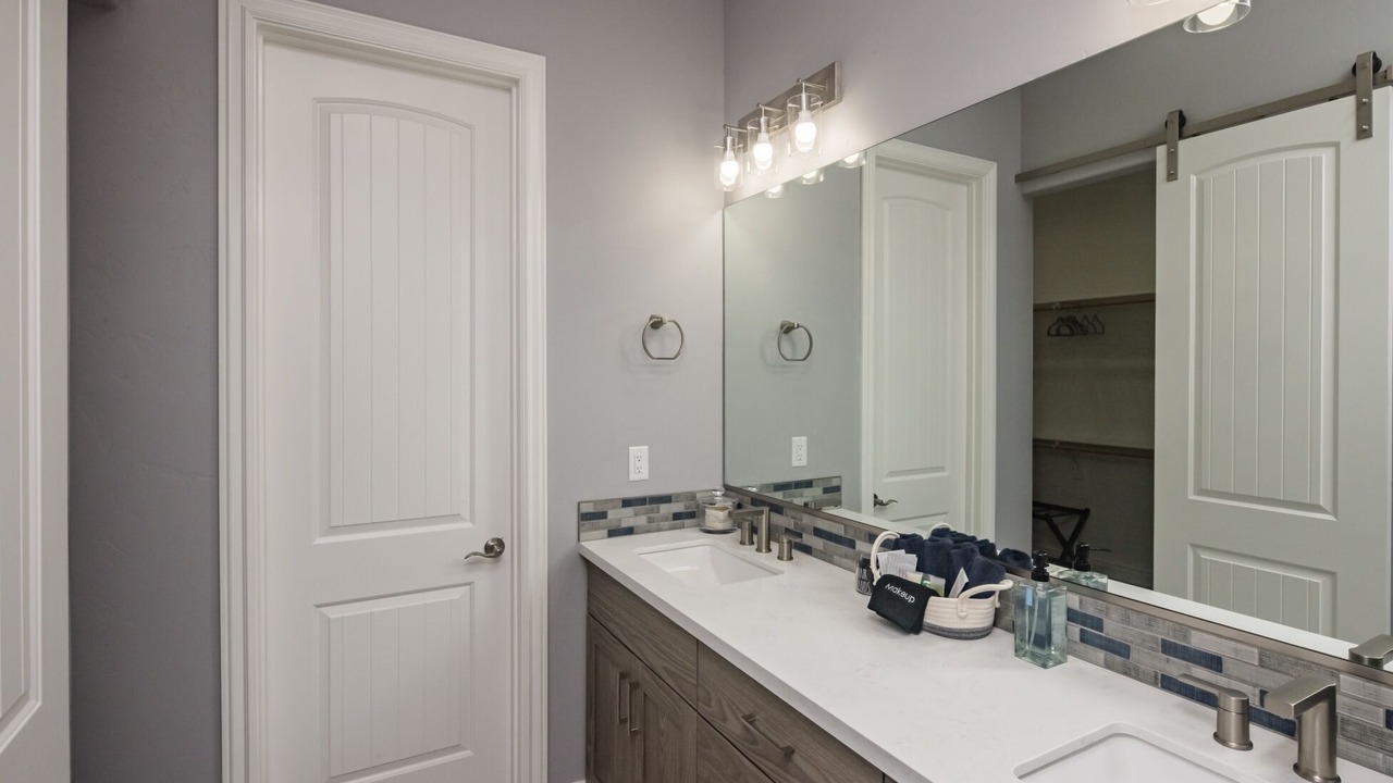 Photo of Bathroom in Lake Havasu City