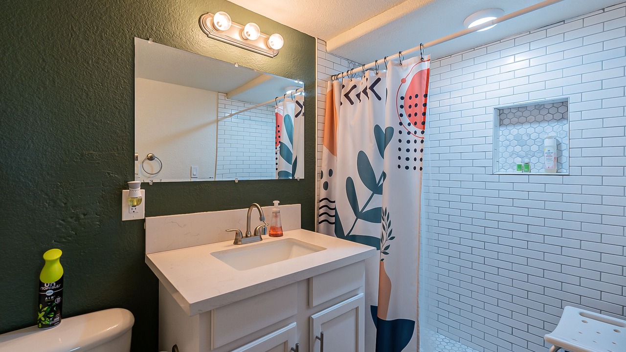 Photo of Bathroom in Central Scottsdale