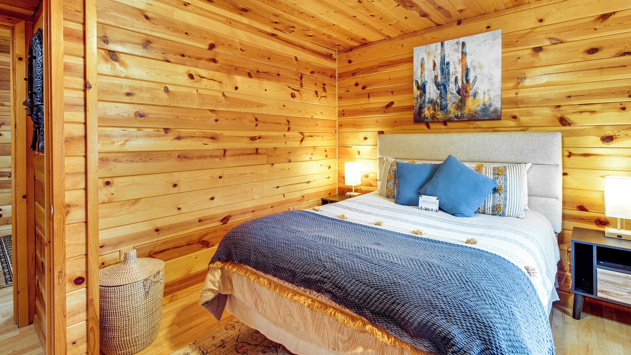 Photo of Bedroom in Show Low