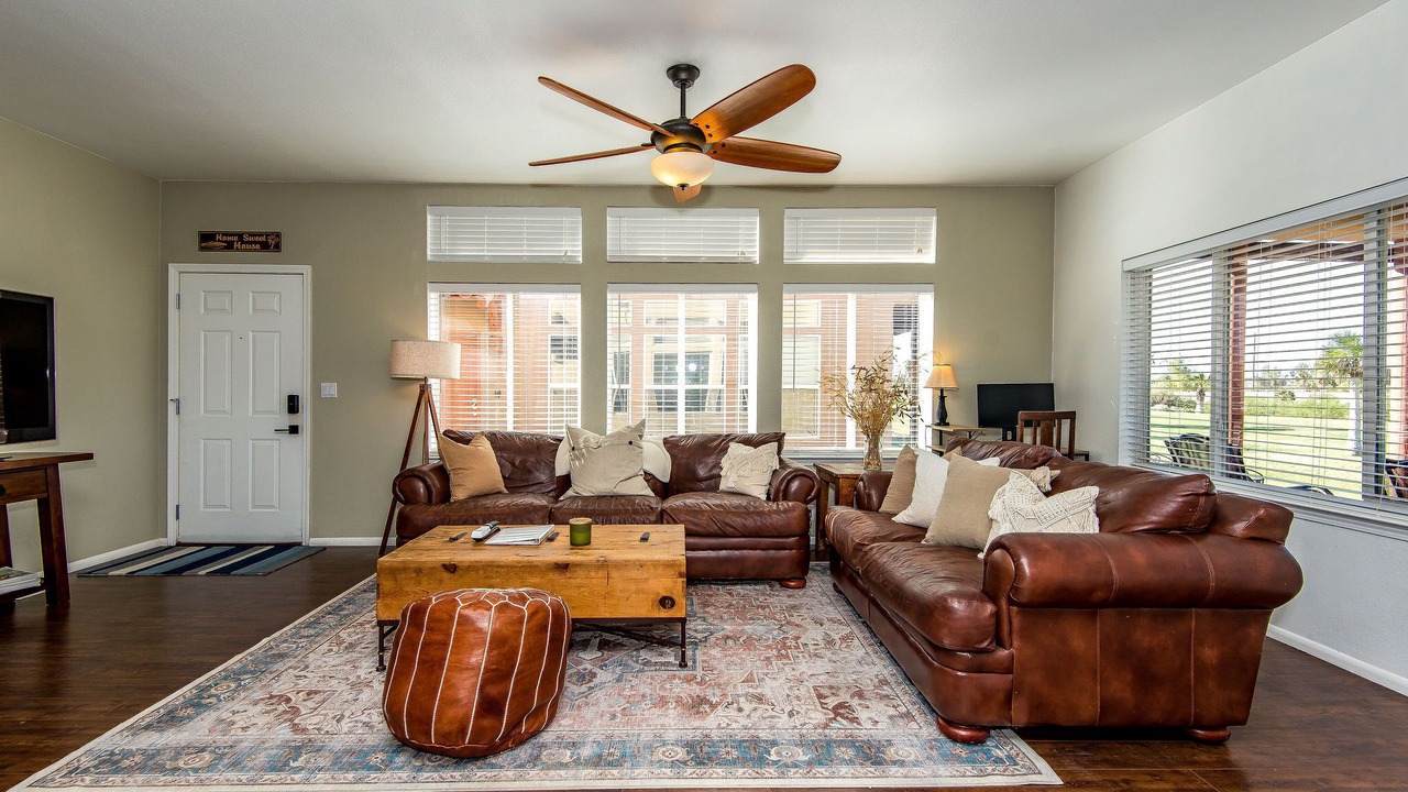 Photo of Livingroom in Needles