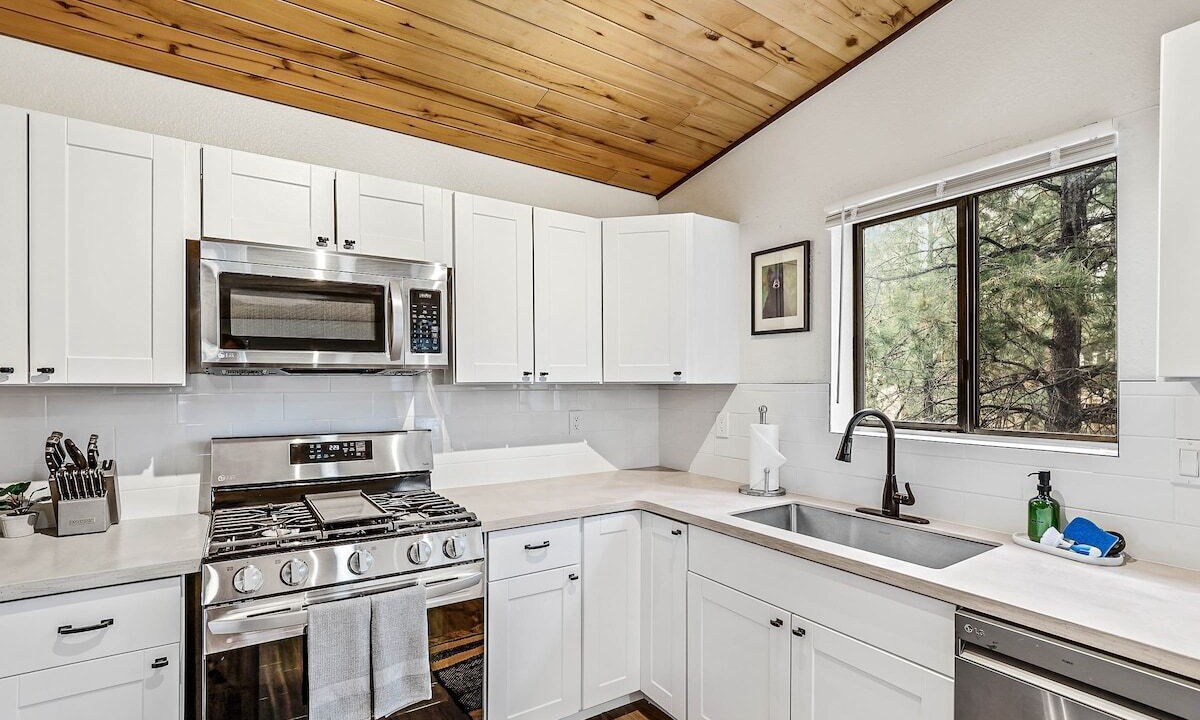 Photo of Kitchen in Munds Park