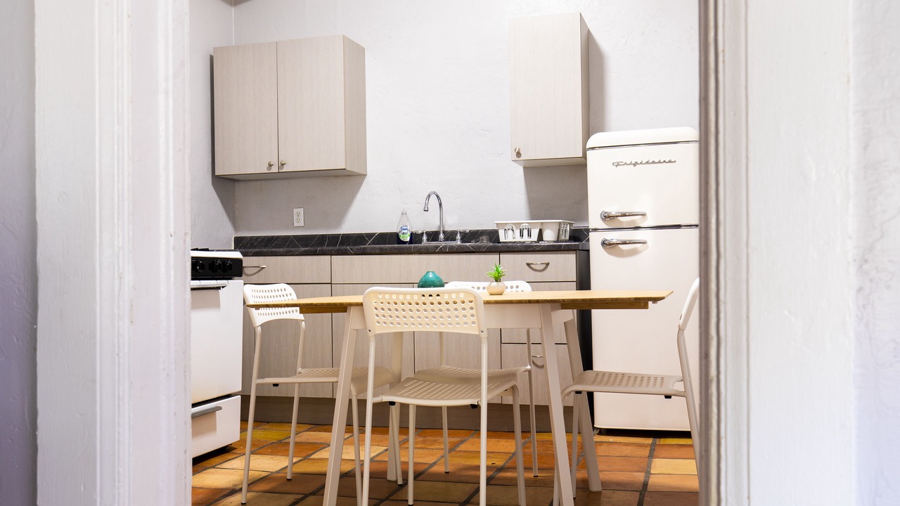 Photo of Kitchen in Iron Horse Historic District