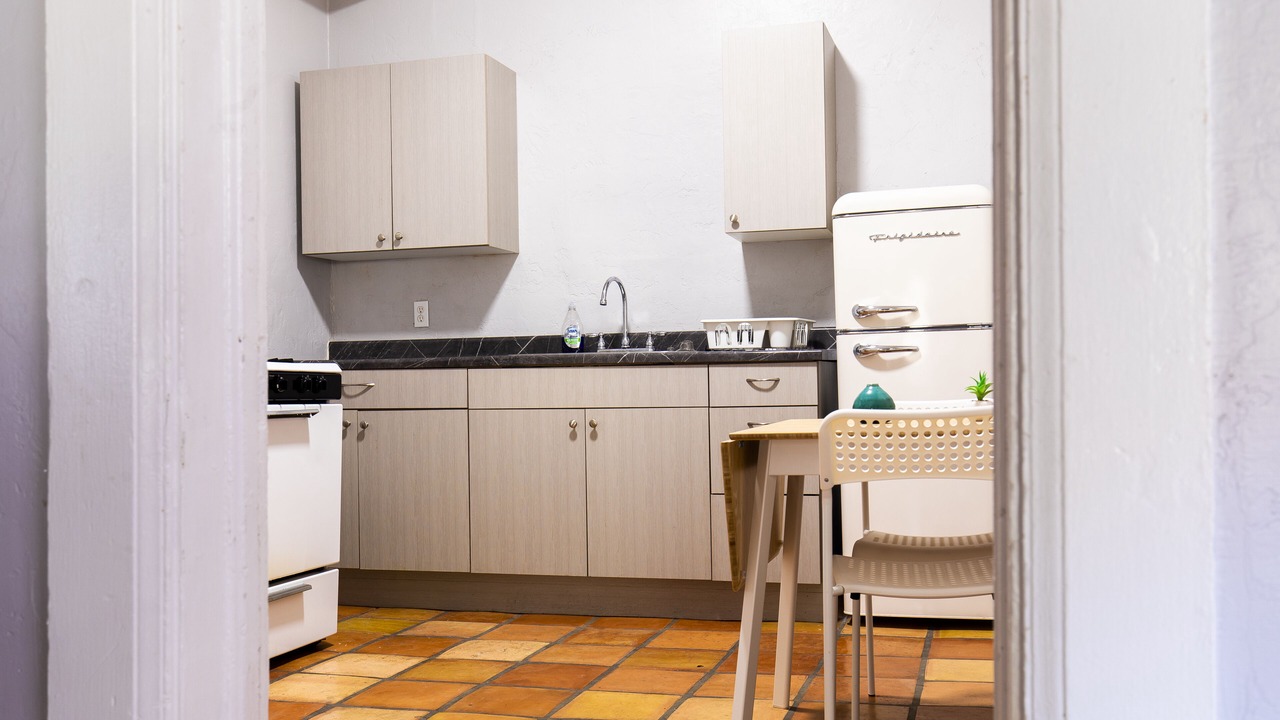 Photo of Kitchen in Iron Horse Historic District