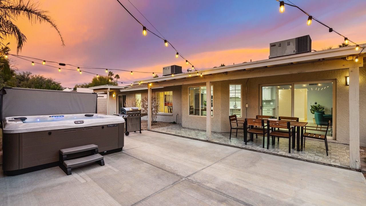 Photo of Outdoor in Covey
