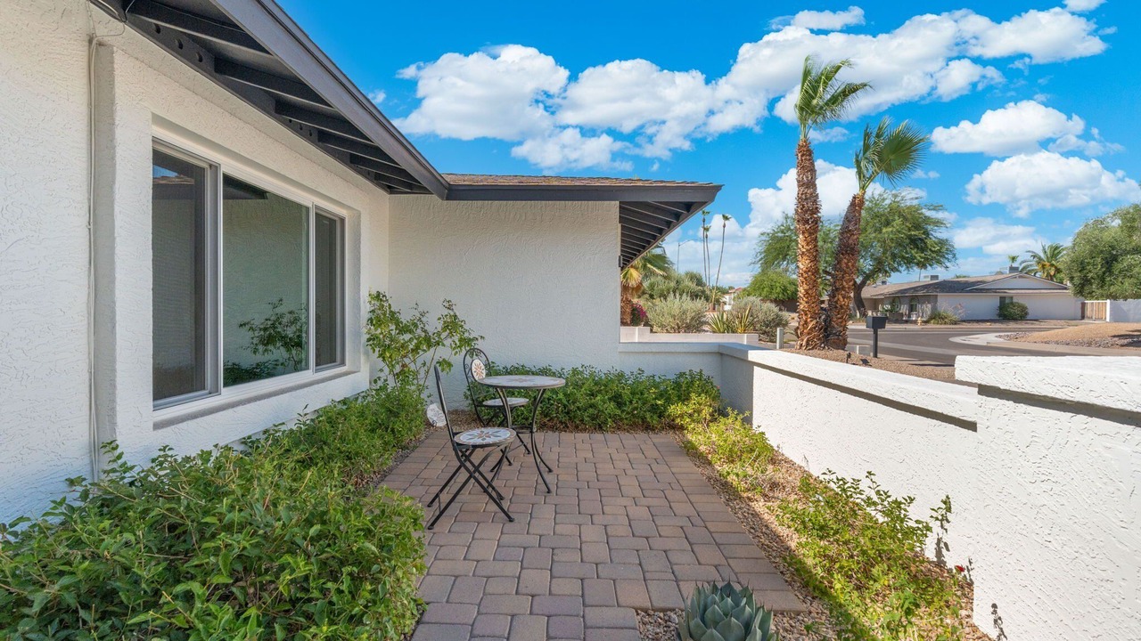Photo of Outdoor in Covey