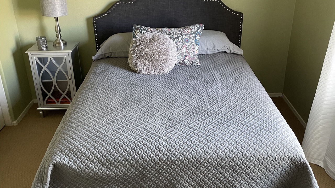 Photo of Bedroom in Steeple Hill