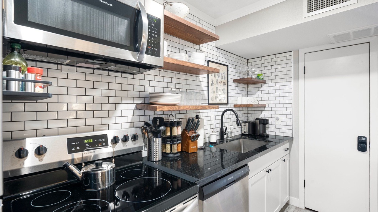Photo of Kitchen in Camelback East
