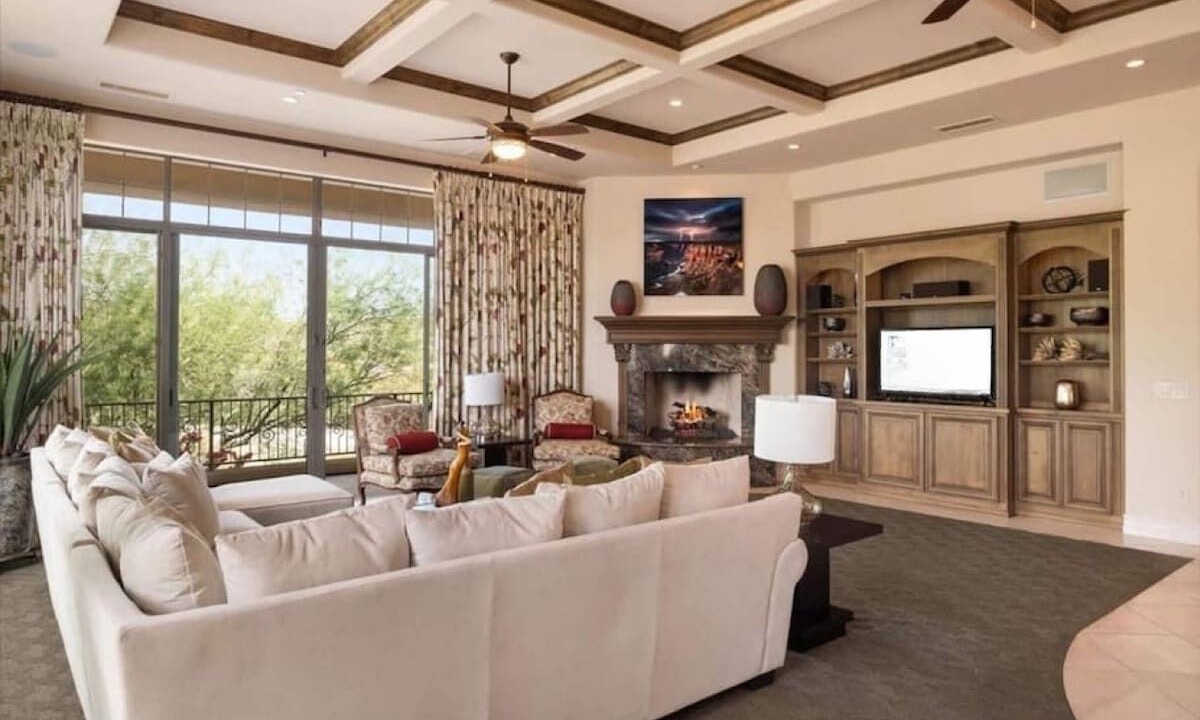 Photo of Livingroom in Deer Valley