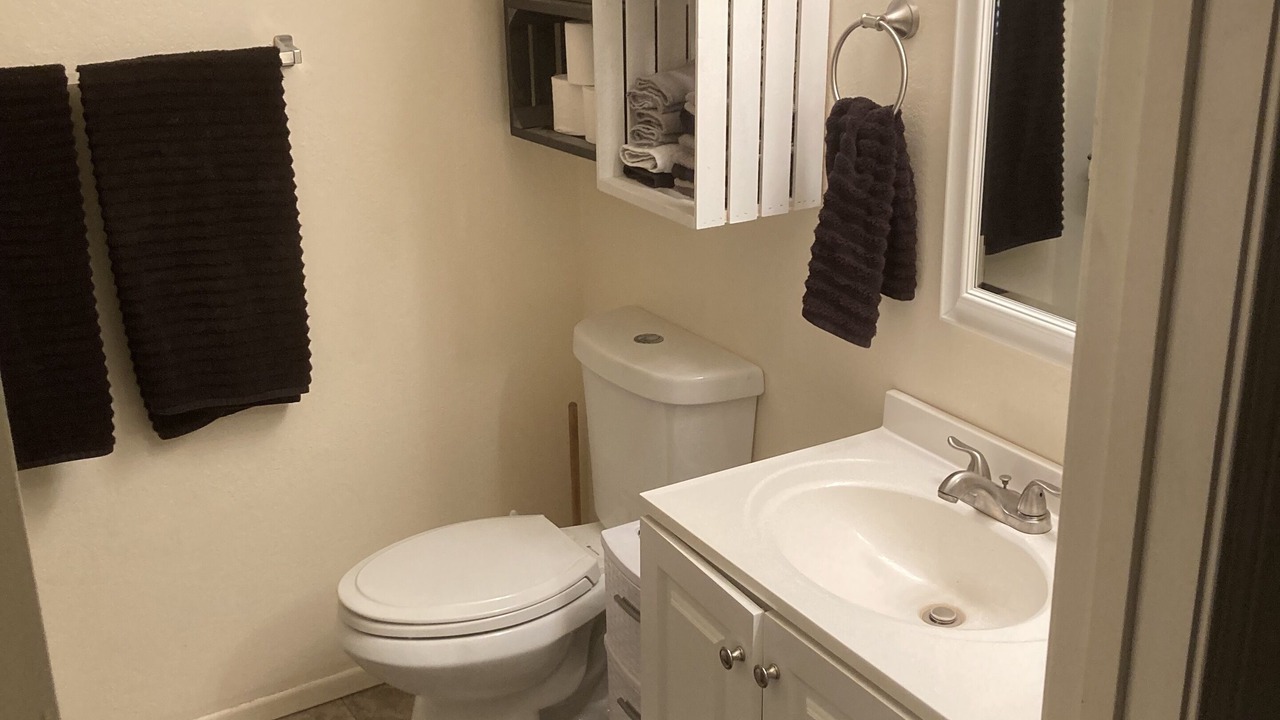 Photo of Bathroom in Bullhead City