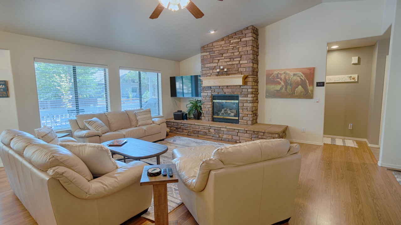 Photo of Livingroom in Pinetop