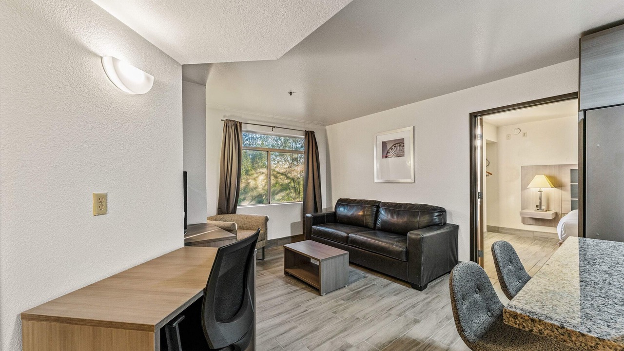 Photo of Livingroom in Chandler