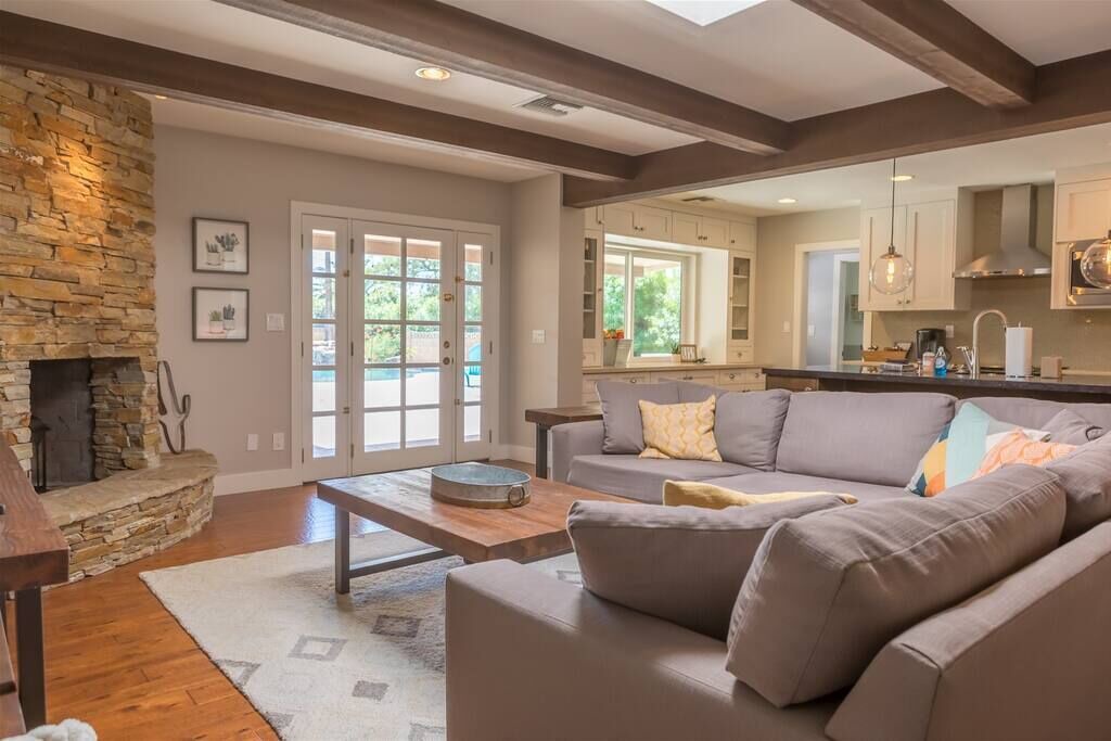 Photo of Bedroom in Paradise Valley Village